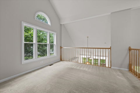 Tiny photo for 352 Satinwood Court N, Buffalo Grove, IL 60089 (MLS # 12714706)