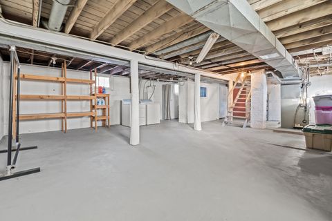 Tiny photo for 3203 MONTROSE Avenue, Rockford, IL 61101 (MLS # 12557461)