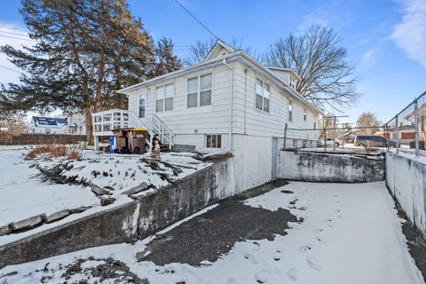 Tiny photo for 3203 MONTROSE Avenue, Rockford, IL 61101 (MLS # 12557461)