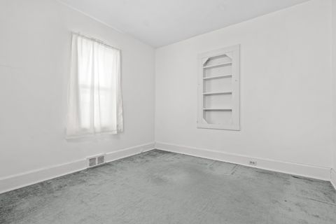 Tiny photo for 3203 MONTROSE Avenue, Rockford, IL 61101 (MLS # 12557461)