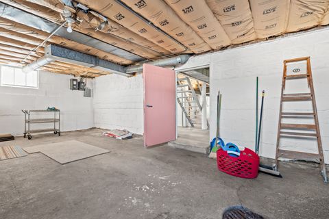 Tiny photo for 3203 MONTROSE Avenue, Rockford, IL 61101 (MLS # 12557461)