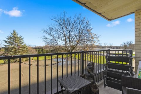 Tiny photo for 5400 Walnut Avenue #208, Downers Grove, IL 60515 (MLS # 12520565)