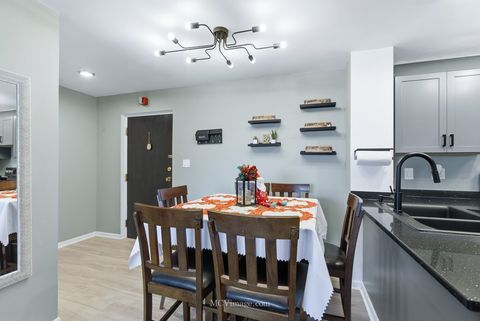 Tiny photo for 5400 Walnut Avenue #208, Downers Grove, IL 60515 (MLS # 12520565)