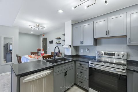 Tiny photo for 5400 Walnut Avenue #208, Downers Grove, IL 60515 (MLS # 12520565)