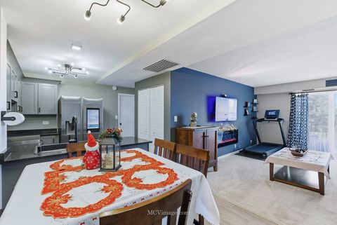 Tiny photo for 5400 Walnut Avenue #208, Downers Grove, IL 60515 (MLS # 12520565)