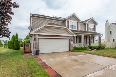 Tiny photo for 39689 LYNSEE Court, Beach Park, IL 60083 (MLS # 12708779)