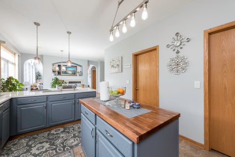 Tiny photo for 39689 LYNSEE Court, Beach Park, IL 60083 (MLS # 12708779)