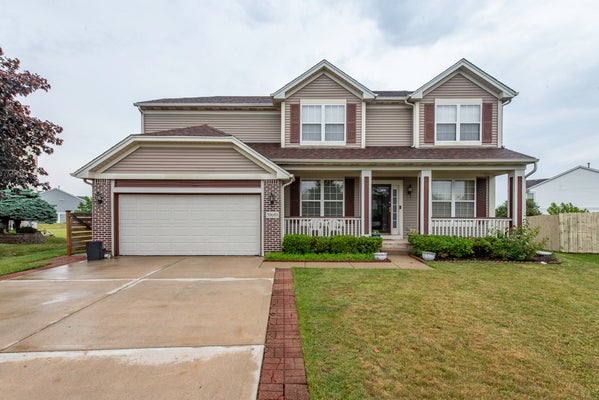 39689 LYNSEE CT, BEACH PARK, IL 60083 - Image ea342762a2fa65744cb71db6fae570e9/3208002903