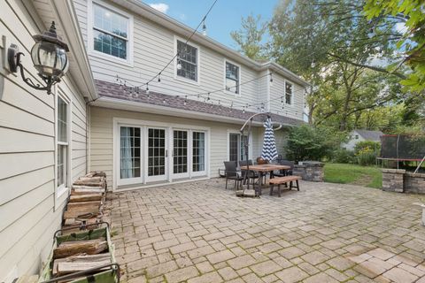 Tiny photo for 6619 Palma Lane, Morton Grove, IL 60053 (MLS # 12508303)