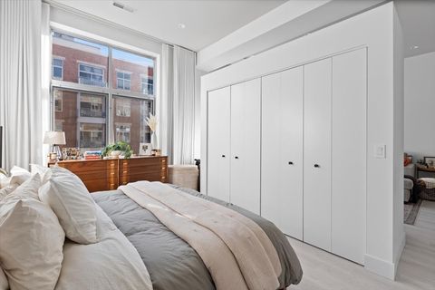 Tiny photo for 949 W Madison Street #406, Chicago, IL 60607 (MLS # 12501945)