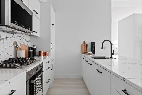 Tiny photo for 949 W Madison Street #406, Chicago, IL 60607 (MLS # 12501945)