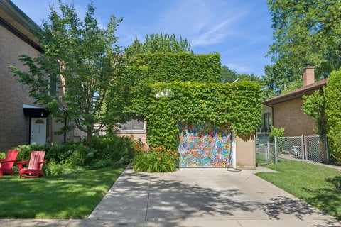 Photo of 9024 Ewing Avenue, Evanston, IL 60203 (MLS # 12783201)