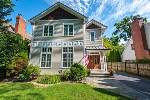 Photo of 314 E Woodland Road, Lake Bluff, IL 60044 (MLS # 12706162)