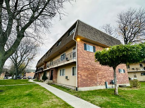 A home in Rolling Meadows