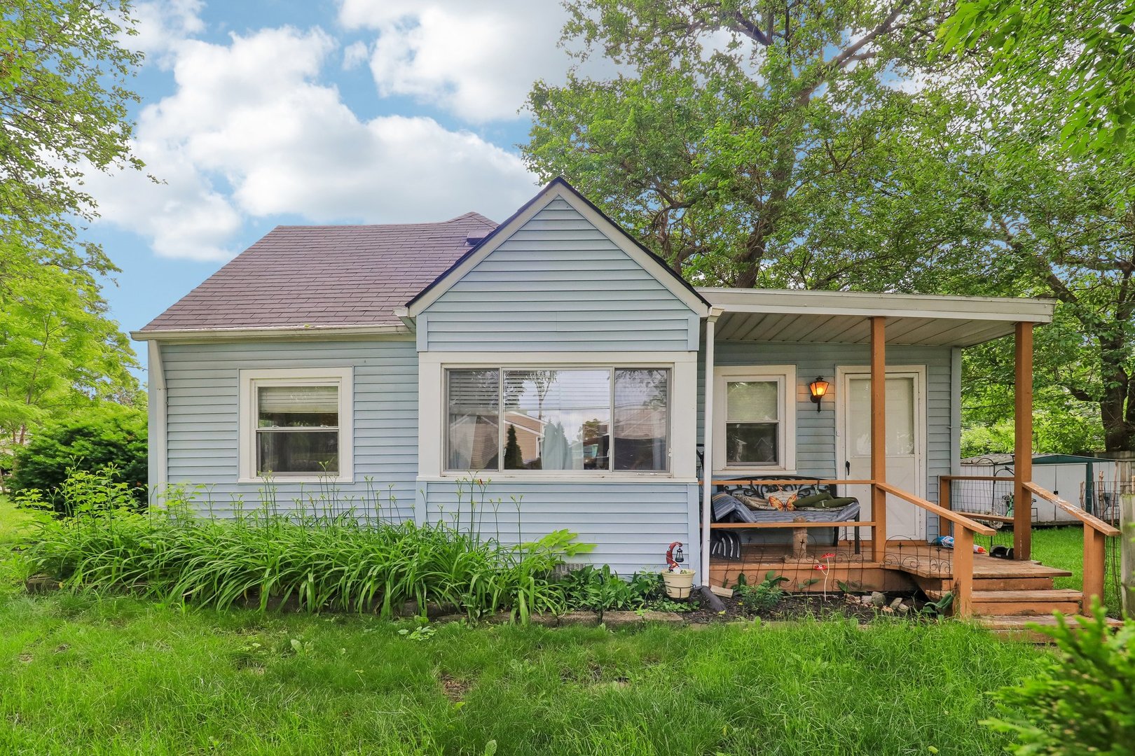 121 Beachview Drive