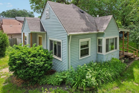 Tiny photo for 121 Beachview Drive, Round Lake Beach, IL 60073 (MLS # 12672524)