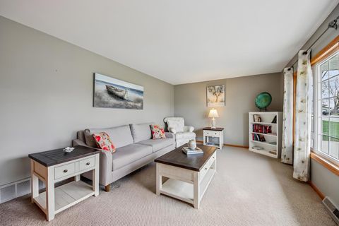 Tiny photo for 1618 Pine Trail, Sycamore, IL 60178 (MLS # 12609227)