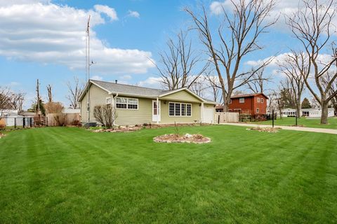 Tiny photo for 1618 Pine Trail, Sycamore, IL 60178 (MLS # 12609227)