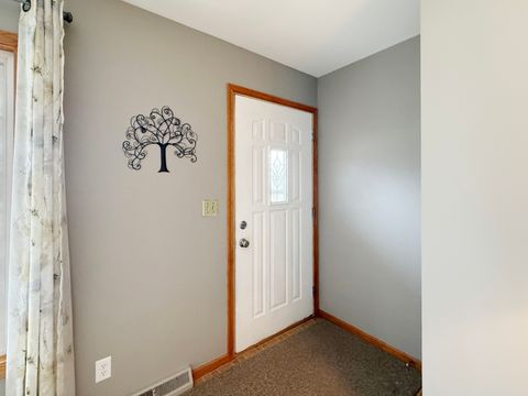 Tiny photo for 1618 Pine Trail, Sycamore, IL 60178 (MLS # 12609227)