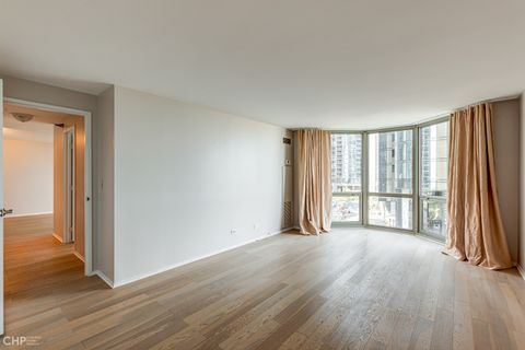 Tiny photo for 195 N HARBOR Drive #401, Chicago, IL 60601 (MLS # 12598597)