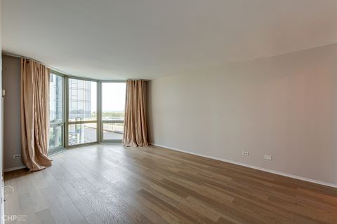 Tiny photo for 195 N HARBOR Drive #401, Chicago, IL 60601 (MLS # 12598597)