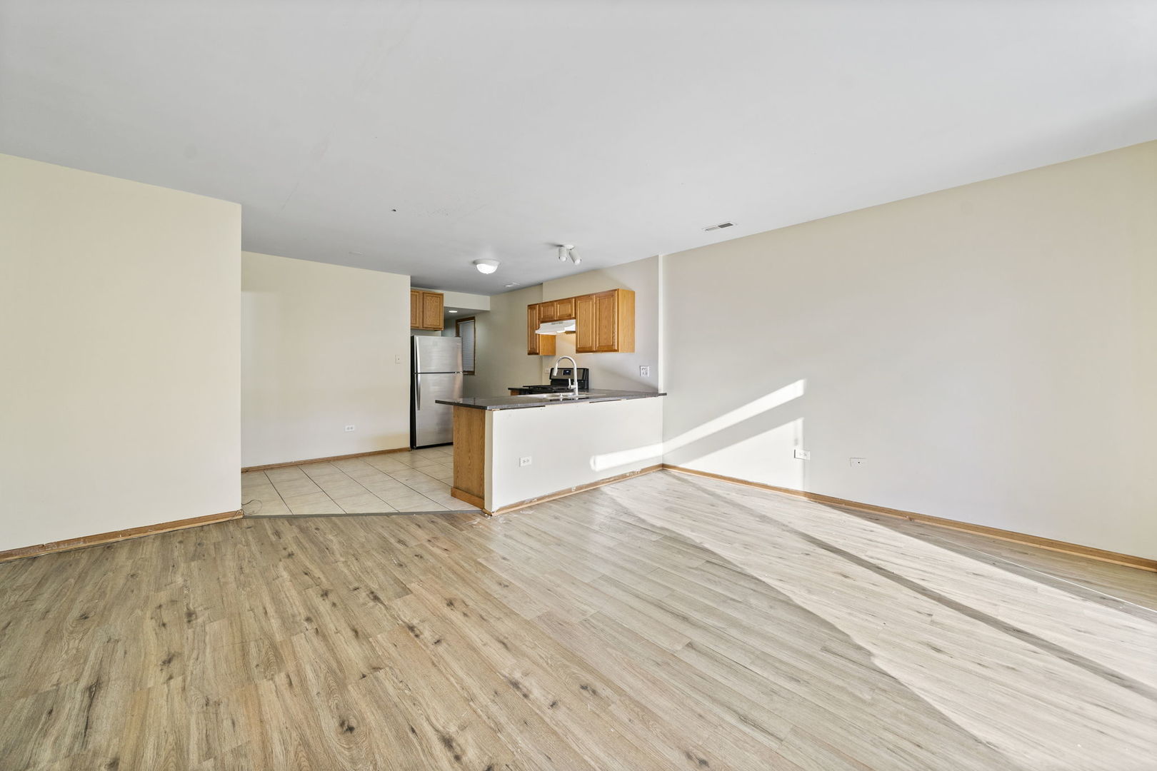 2716 W POLK Street
