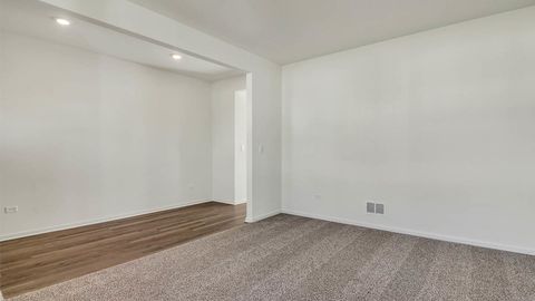 Tiny photo for 17205 Munster Lane, Tinley Park, IL 60477 (MLS # 12546382)