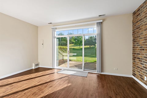 Tiny photo for 2308 Flagstone Lane #4, Carpentersville, IL 60110 (MLS # 12718237)