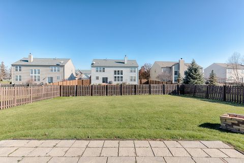 A home in BOLINGBROOK