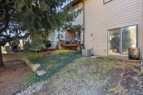 Tiny photo for 75 Mineola Road #75, Fox Lake, IL 60020 (MLS # 12533067)