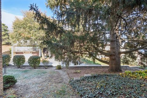 Tiny photo for 75 Mineola Road #75, Fox Lake, IL 60020 (MLS # 12533067)