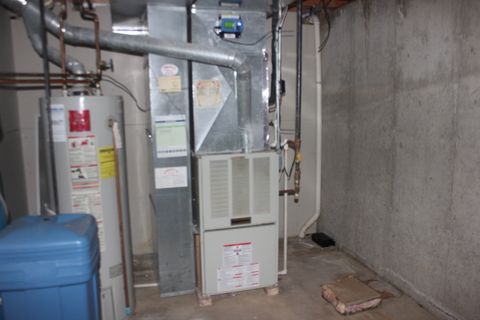 Tiny photo for 700 N Sparkle Court, Oswego, IL 60543 (MLS # 12427991)