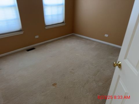 Tiny photo for 700 N Sparkle Court, Oswego, IL 60543 (MLS # 12427991)