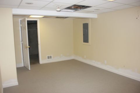 Tiny photo for 700 N Sparkle Court, Oswego, IL 60543 (MLS # 12427991)