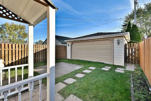 Tiny photo for 6513 N NEVA Avenue, Chicago, IL 60631 (MLS # 12518440)