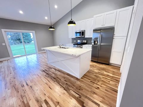 Tiny photo for 514 COBBLESTONE Circle, Harvard, IL 60033 (MLS # 12524687)