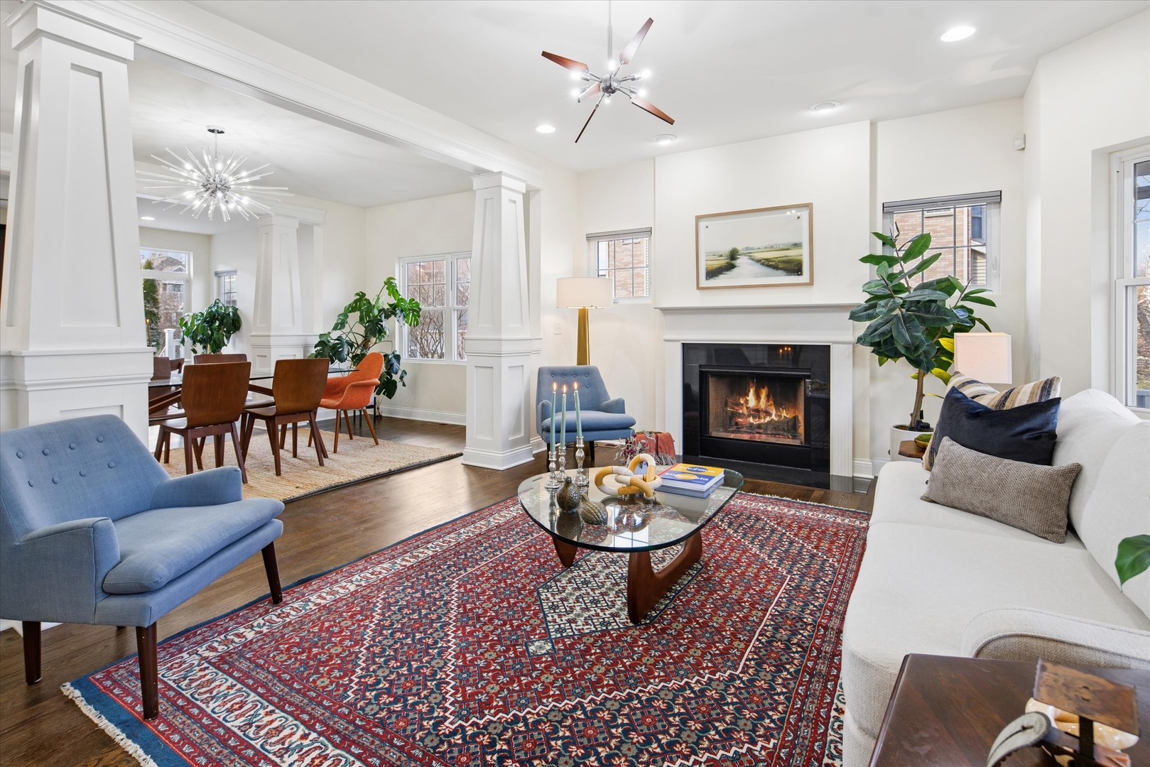 5658 N Latrobe Avenue