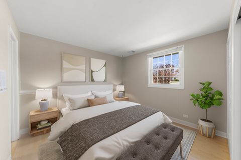 Tiny photo for 253 Arbor Lane, Bloomingdale, IL 60108 (MLS # 12608361)