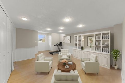 Tiny photo for 253 Arbor Lane, Bloomingdale, IL 60108 (MLS # 12608361)