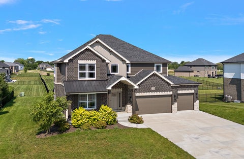 Photo of 23070 Hankins Court, Frankfort, IL 60423 (MLS # 12705092)