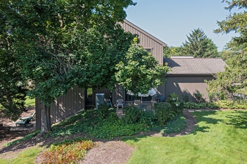 Tiny photo for 463 Woodview Road, Lake Barrington, IL 60010 (MLS # 12791128)