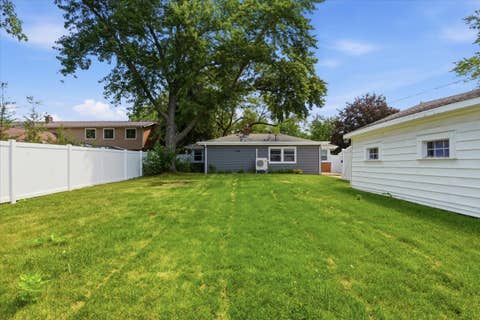 Tiny photo for 1186 Highland Road, Mundelein, IL 60060 (MLS # 12645036)