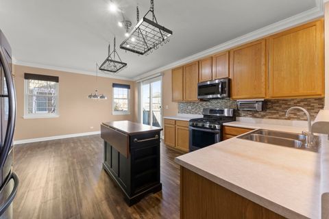 Tiny photo for 1782 Montrose Drive, Aurora, IL 60503 (MLS # 12568810)