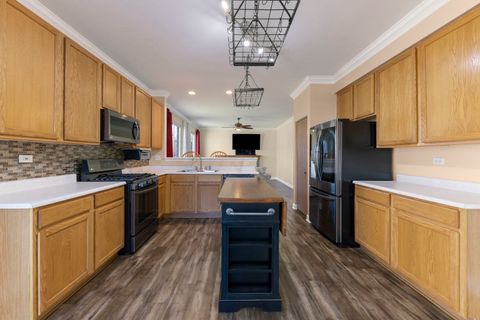 Tiny photo for 1782 Montrose Drive, Aurora, IL 60503 (MLS # 12568810)