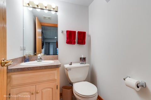 Tiny photo for 6363 S Keokuk Road, Indian Head Park, IL 60525 (MLS # 12561498)