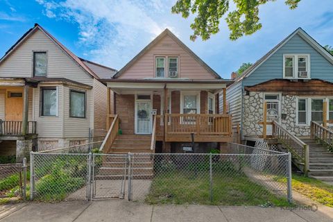 Photo of 7327 S Carpenter Street, Chicago, IL 60621 (MLS # 12703200)