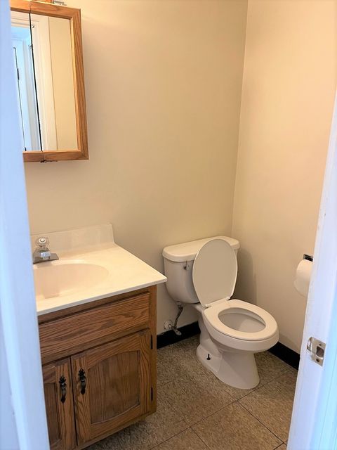 Tiny photo for 334 Joan Court #B, Bartlett, IL 60103 (MLS # 12519265)