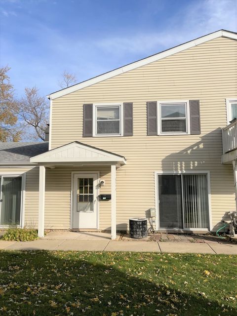 334 Joan Court B Bartlett IL 60103