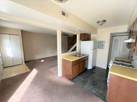 Tiny photo for 334 Joan Court #B, Bartlett, IL 60103 (MLS # 12519265)