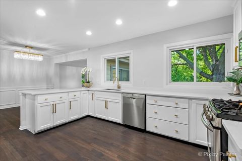 Tiny photo for 70 Ela Road, Inverness, IL 60067 (MLS # 12471301)